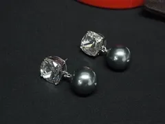 ■美品■ kate spade ケイトスペード パール ラインストーン ピアス アクセサリー レディース シルバー系 DH8378