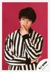 【中古】生写真(ジャニーズ) Aぇ! group/正門良規/上半身・衣装黒.白・左手顎・背景ピンク/「僕らAぇ! groupがbrakeしそうですねん?!」グッズオフショット/公式生写真