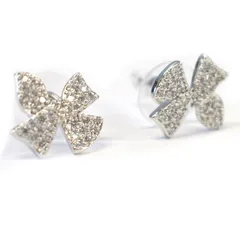 リボンピアス シルバーカラー レディース アクセサリー 大人 可愛い かわいい おしゃれ 記念日 誕生日 結婚式 クリスマス プレゼント