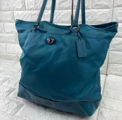 美品　COACH　コーチ　F57903　トートバッグ　ターンロック　A4収納可　ハンドバッグ　鞄 肩掛け　手提げ　手持ち レザー　革　ナイロン ターンロック　チャーム付きる 通学　通学　仕事　ビジネス　営業　A4収納可能