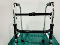 スリムフレームウォーカー　WFS－4968 　折り畳み歩行器　固定式　ワンタッチ　コンパクトサイズ 　歩行器　ピックアップ　折り畳み式　歩行補助