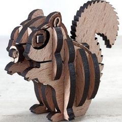 パズル造形　ミニチュア動物「シマリス」　シート貼りＭＤＦナチュラル（薄茶）