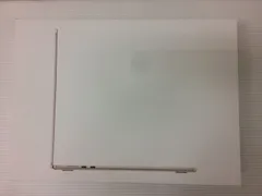 アップル Apple MW1K3J/A 15インチ MacBook Air Apple M4チップ 16GBメモリ 512GBストレージ SSD スターライト ※外箱ダメージあり 未開封品 smkdetc088326