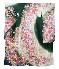 高級振袖　極美品　成人式　緑　刺繍　金糸　ガード加工付き　正絹　絹　仕立て上がり