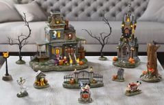 ディズニー ハロウィンヴィレッジ　 ビレッジ 12ピースセット フィギュア
