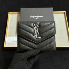 YSL サンローラン　ミニ財布　三つ折り財布 キャビアスキン