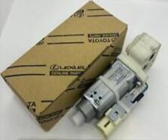 トヨタ 純正 ランドクルーザー ウインドシールド ウォッシャ ジャー トヨタ 純正 ランドクルーザープラド ウインドシールドウォッシャジャー