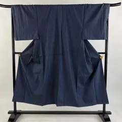 【美品】 男着物 身丈146.5cm 裄丈68cm M 袷 アンサンブル 紬 幾何学模様 紺色 正絹 優品 【中古】