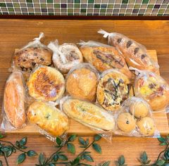 焼きたてパン詰め合わせ60サイズ★冷凍パン★ロスパン【12個】