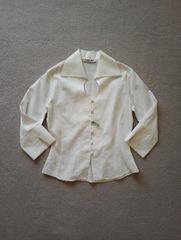 新品 試着のみ♡SATOKA 0サイズホワイト フレアシャツ ブラウス 長袖 