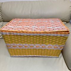 【本日限定価格】ビニールカゴ　昭和レトロ　レトロポップ　収納カゴ