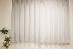 サンゲツ　シンプルオーダーOP3118　幅200cm×丈140cm（総丈）