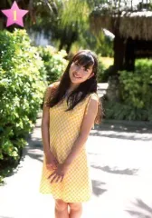 【中古】生写真(女性) 1：石田未来/膝上・衣装黄色・チェック柄・両手重ね/DVD「from miku」特典生写真