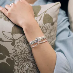 2025年最新】ナッシングアンドアザーズ バングルの人気アイテム