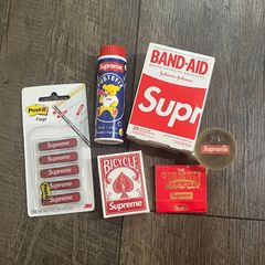 Supreme ノベルティセット Supreme（ノベルティグッズ）のフリマアイテム一覧
