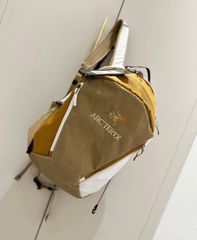 ARC'TERYX BEAMSリュックサック アークテリクス 26L アウトドア デイパック  防水 耐磨  男女兼用 登山 スポーツ