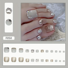 簡単オシャレフットネイル、ネイルチップ