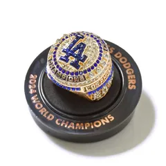 【超激レア】2012年ワールドシリーズチャンピオンリングのレプリカ（非売品） 超激レア】2012年ワールドシリーズチャンピオンリングのレプリカ