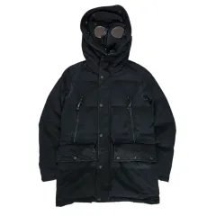2025年最新】CP COMPANY パーカーの人気アイテム - メルカリ
