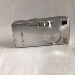 パナソニック　Panasonic　LUMIX　DMC-F1　シルバー
