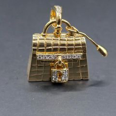 ペンダントトップ チャーム バッグ イエローゴールドK18YG ダイヤモンド 0.16ct