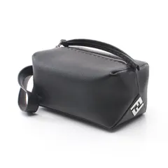 FENDI フェンディ セカンドバッグ クラッチバッグのサムネイル