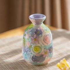日本製　ゆずりは工房 ＊彩ばら花紋　徳利＊  酒器  花柄 おしゃれ かわいい    陶器 瀬戸焼 和食器 手描き 海外プレゼント 贈り物 ギフト 母の日 敬老の日 誕生日