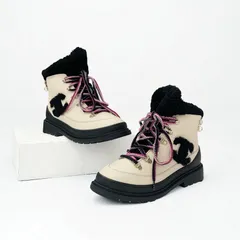 2025年最新】シャネル スノー ブーツの人気アイテム - メルカリ