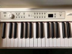 (直接引き取り限定)KORG 電子ピアノ LP-380