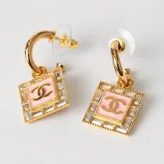 新品 シャネル CHANEL ピアス スタッドピアス ゴールド/ピンク