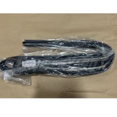 ランクル80 68141-60010 68151-60010 フロントガラスラン - メルカリ