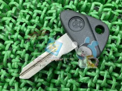 ブランクキー 在庫有 即納 BMW 純正 新品 バイク 部品 スタンダード 未使用 車検 Genuine mZのサムネイル