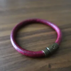 レザー 本革 ブレスレット バングル  ワインレッド シンプル ミニマル