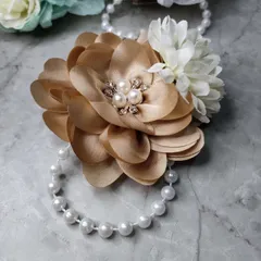 コサージュ 卒園式　卒業式　入園式入学式 結婚式 発表会 ＊フォーマルコサージュ＊パールブローチ153