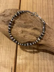 【新品未使用】アメリカ直輸入⭐︎男女OK ナバホパールミックス珠ブレスレット 新品未使用】アメリカ直輸入⭐︎男女OK ナバホパールミックス珠