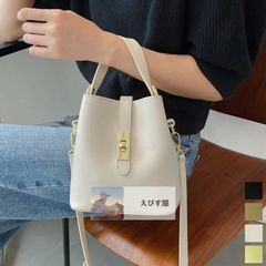 ショルダーバッグ スクエアバケットバッグ
