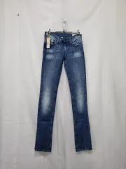 和宇津 新品 DIESEL(ディーゼル) 27 スキニージーンズ デニム LIV