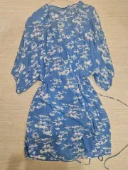 & Other Stories(アンドアザーストーリーズ) フラワー パターン ラップ ワンピース ライトブルー 4 サイズ