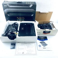 ◇083【動作OK／3点セット】SNK NEOGEO NEO-AEC 本体 アケコン メモリーカード 外箱 内箱 取扱説明書 保証書 ACアダプター AVケーブル ネオジオ ハード コントローラー