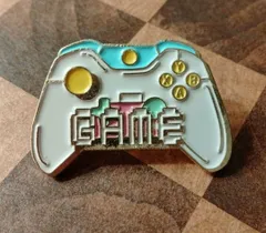 【ピンバッジ】ゲームコントローラー③　レトロ　ゲーマー　GAME