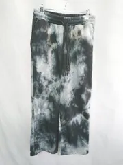 ◇ G.O.C ジーオーシー 総柄 スウェットパンツ サイズM ブラック グレー メンズ E  【1407020014892】のサムネイル