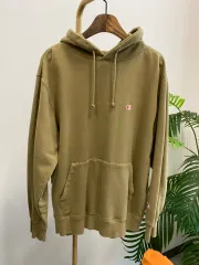 Champion(チャンピオン) フード 薄カーキ