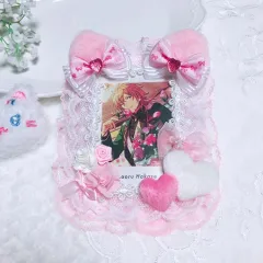 B8 硬質ケース　硬質カード　硬質カードケース　デコ　ピンク　ホワイト　白　薔薇　レース　リボン　ハート　推し活　トレカケース　量産型　地雷系　ねこ　ネコ　猫　ねこ耳　スイート　あんスタ