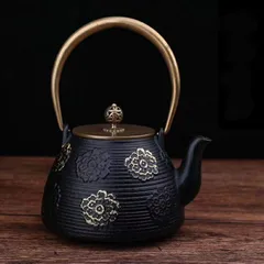 1200ML 鉄急須 1.2L 大容量 鋳鉄ティーポット鉄製 直火対応 南部鉄器 ホイッスルケトル 和風 鉄器 鉄瓶 ステンレススチールインフューザー付き ストーブセーフケトル M250315-45