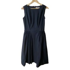 Item thumbnail for item afb8918b-03ce-45ae-9620-5353f0c14d2c