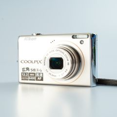 ニコン Coolpix S640 + SD 1GB コンパクトデジタルカメラ - メルカリ 