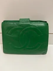 CHANEL　二つ折り財布　ガマ口　エナメル　ココマーク CHANEL 二つ折り財布 ガマ口 エナメル ココマーク バイセル公式