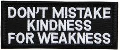 ワッペン アル・カポネの名言 DON'T MISTAKE KINDNESS FOR WEAKNESS マジックテープ(ベルクロ・面ファスナー)着脱 ミリタリー サバゲー 刺繍パッチのサムネイル