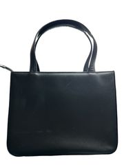 BUREBERRYLONDON／レザーハンドバック