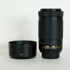 [フード付] Nikon AF-P DX NIKKOR 70-300mm f/4.5-6.3G ED VR	/ ニコンFマウント
